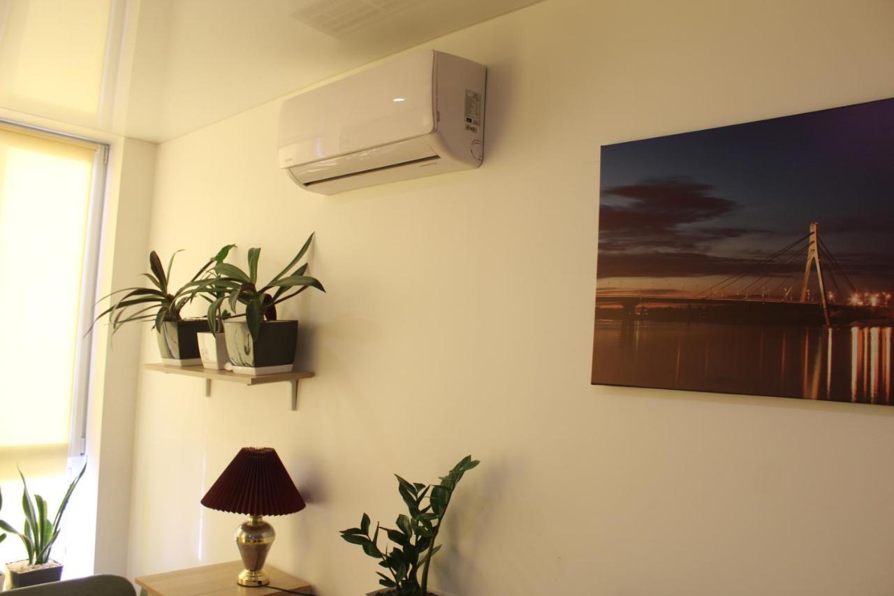 Comfortable Studio Apartments In A Secure Residential Complex Comfort Town Кт-02 Kiev Exteriör bild