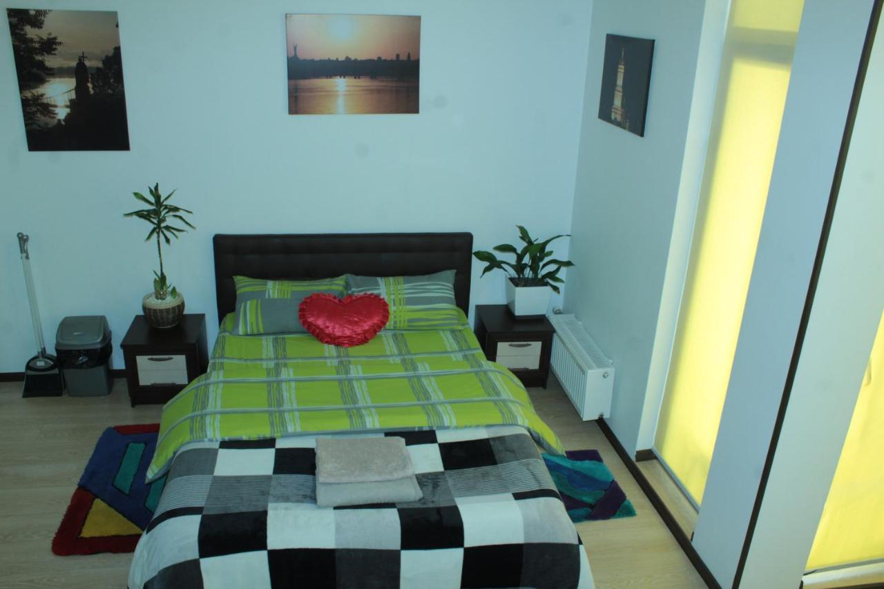 Comfortable Studio Apartments In A Secure Residential Complex Comfort Town Кт-02 Kiev Exteriör bild