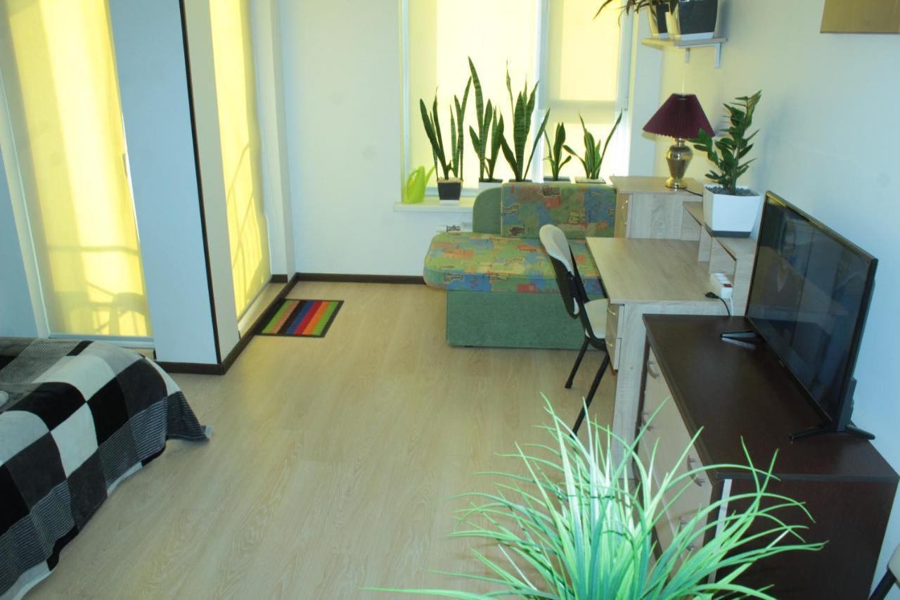 Comfortable Studio Apartments In A Secure Residential Complex Comfort Town Кт-02 Kiev Exteriör bild