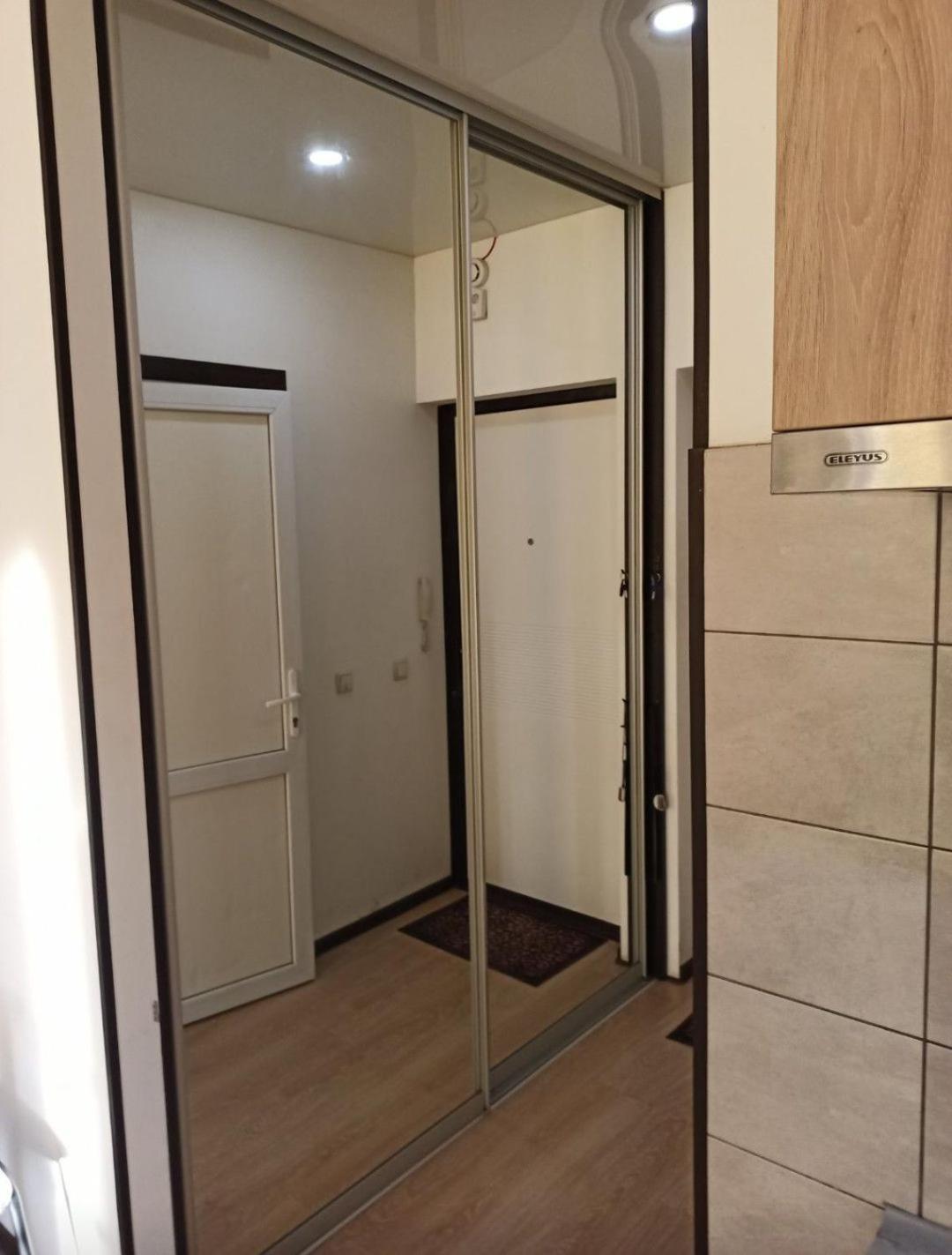 Comfortable Studio Apartments In A Secure Residential Complex Comfort Town Кт-02 Kiev Exteriör bild