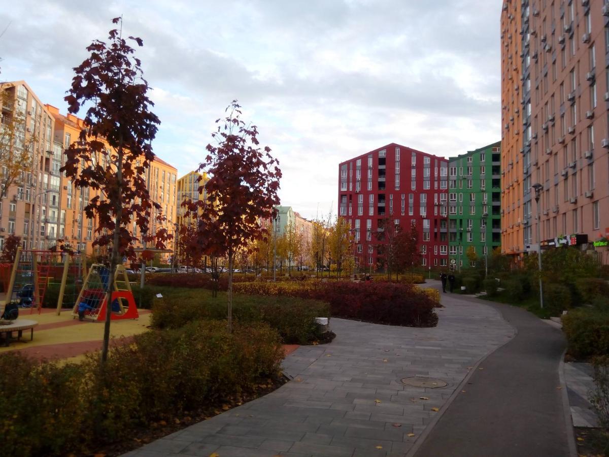 Comfortable Studio Apartments In A Secure Residential Complex Comfort Town Кт-02 Kiev Exteriör bild